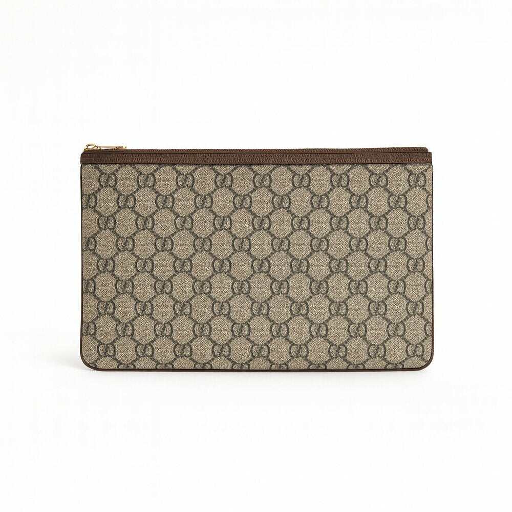 Gucci GG Supreme Clutch Bag