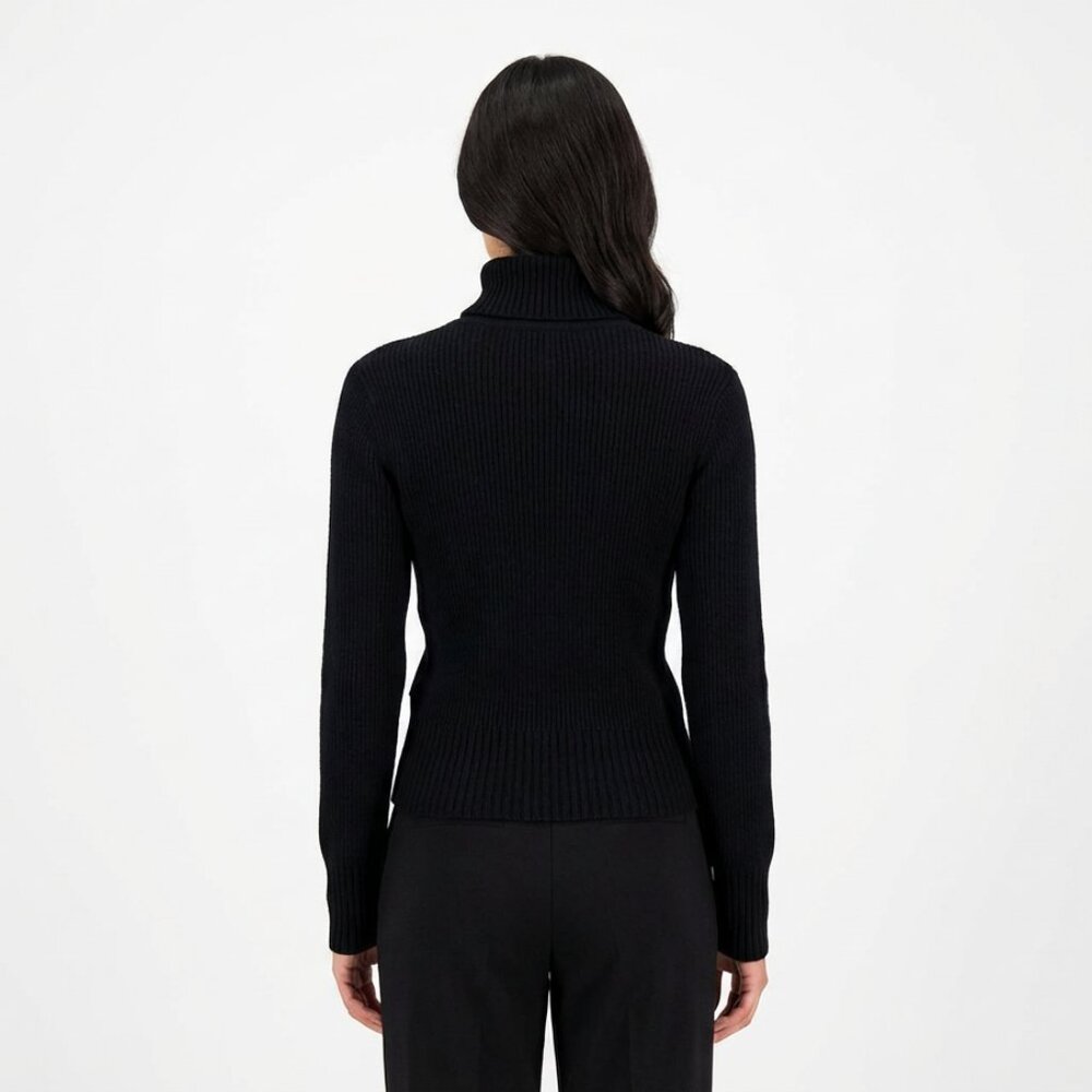 Falcon The Collection Sweater