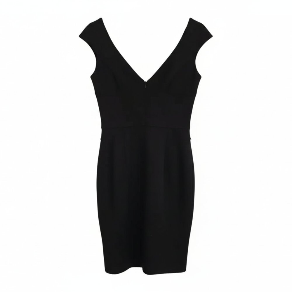 Maggy London Black V-Neck Sleeveless Sheath Dress